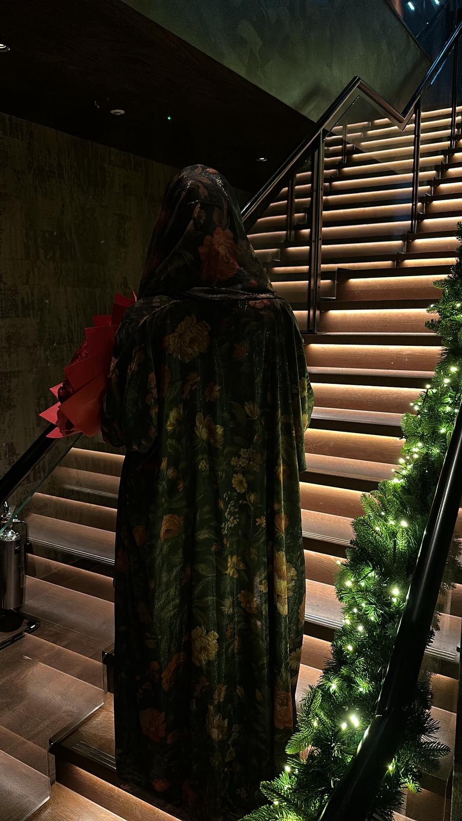 Zaria Black – Bisht Abaya