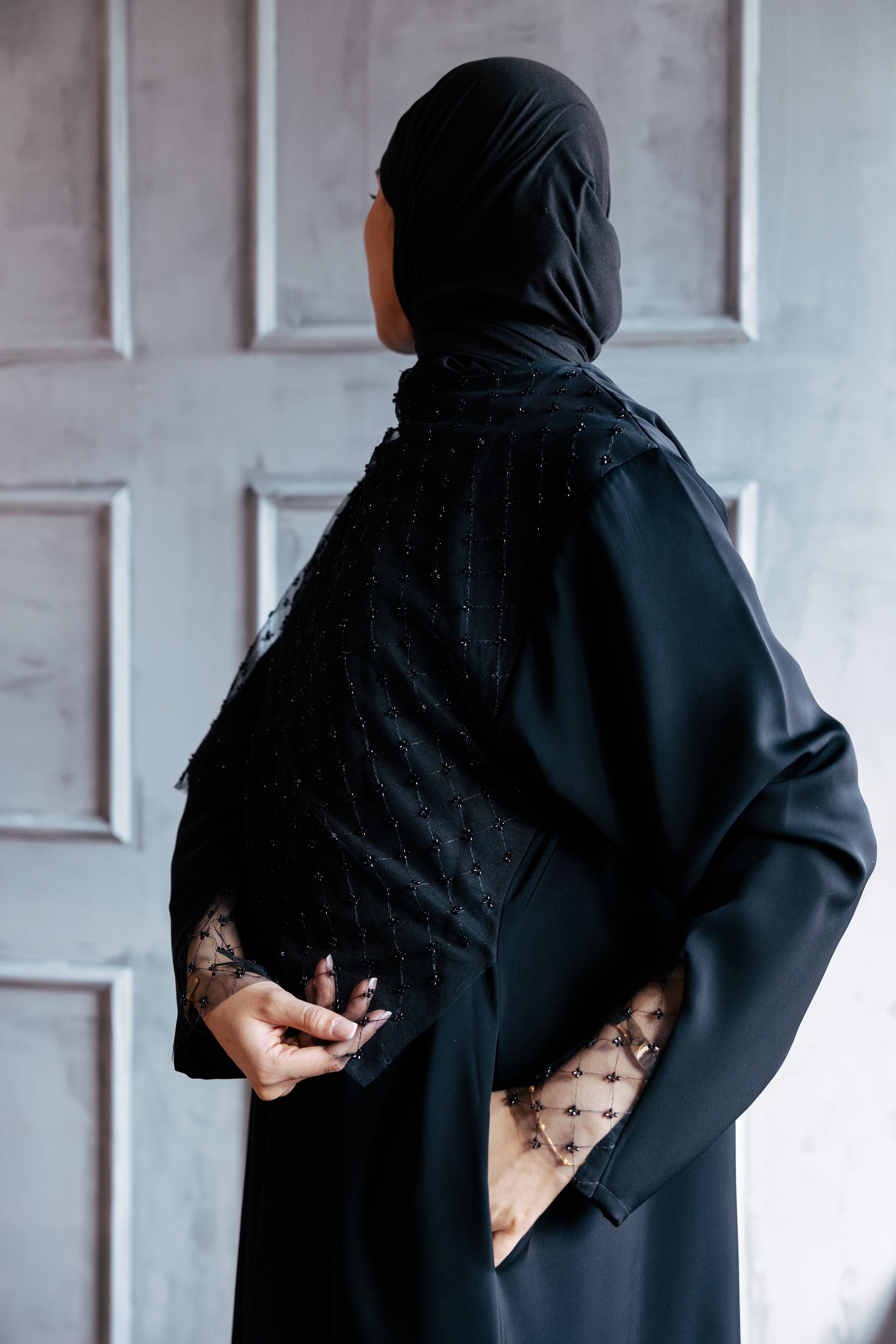 Pearl Shawl Abaya