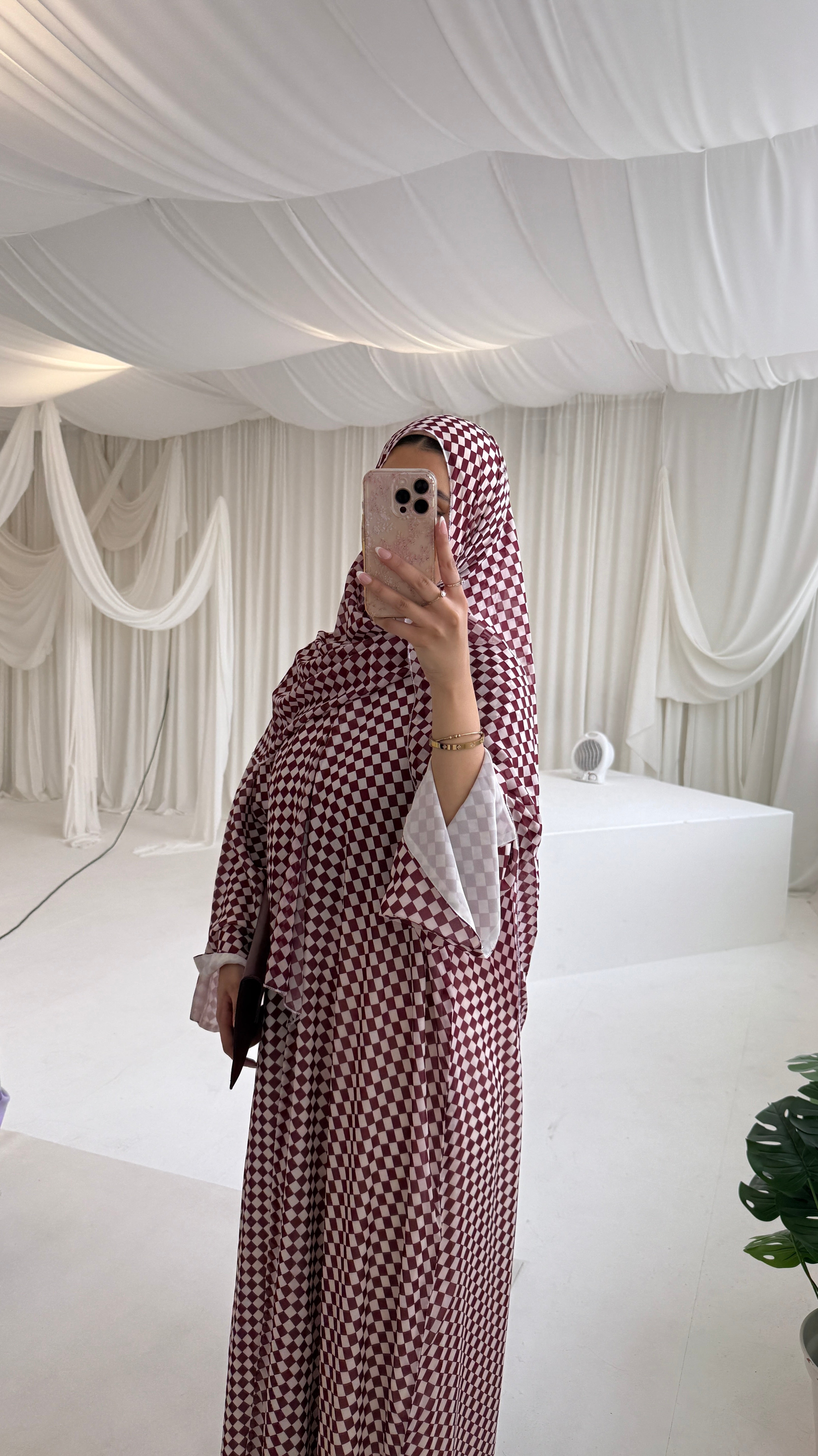 Checkered - Burgundy & Cream